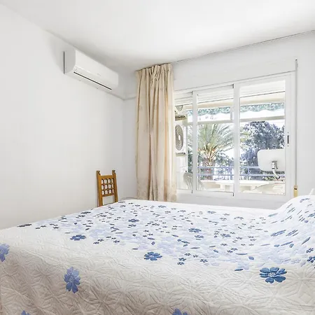 A&n Beachfront Terrace Living Torre Del Mar